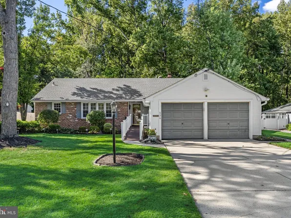 526 Tarrington Rd, Cherry Hill, NJ 08034