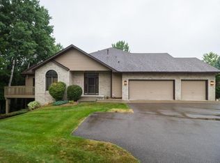 13352 Huntington Dr, Apple Valley, MN 55124