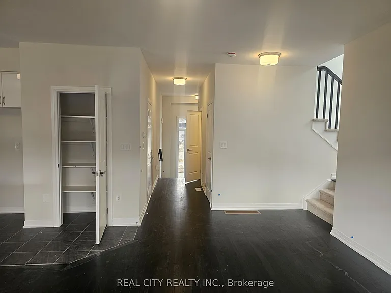 3063 Sandy Acres Ave — Photo 9