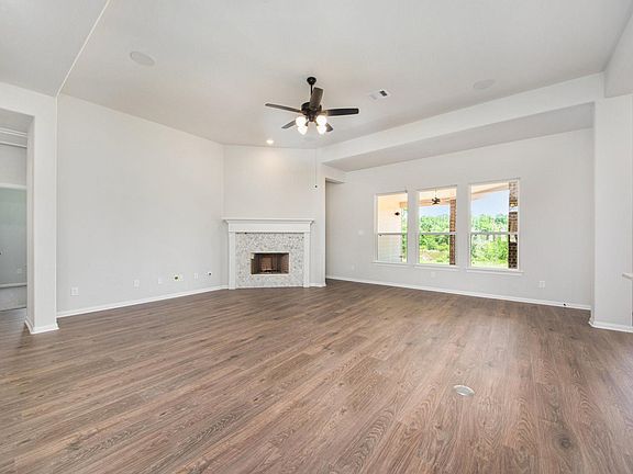 3rd image of 9865 Rambling Rose Way