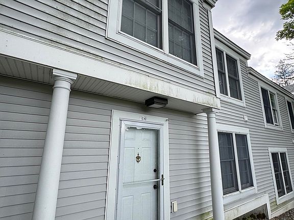 3rd image of 432 South Street #C10