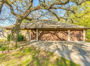 3003 Mohawk Trl, Lake Worth, TX 76135