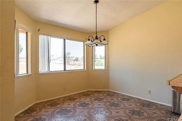 10912 Moreno Ave — Photo 23