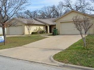 516 Billie Ruth Ln, Hurst, TX 76053