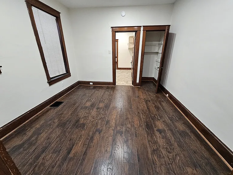335 N Pine St #1 — Photo 8