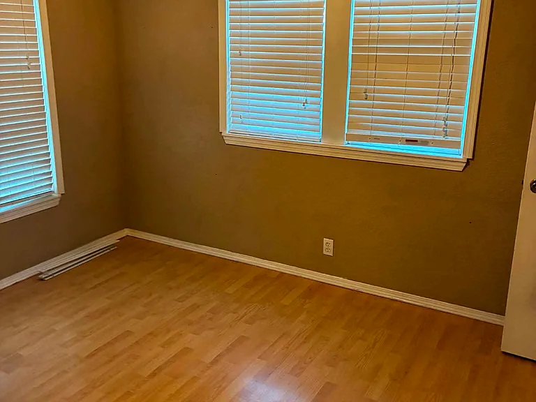 803 N Caddo St — Photo 10