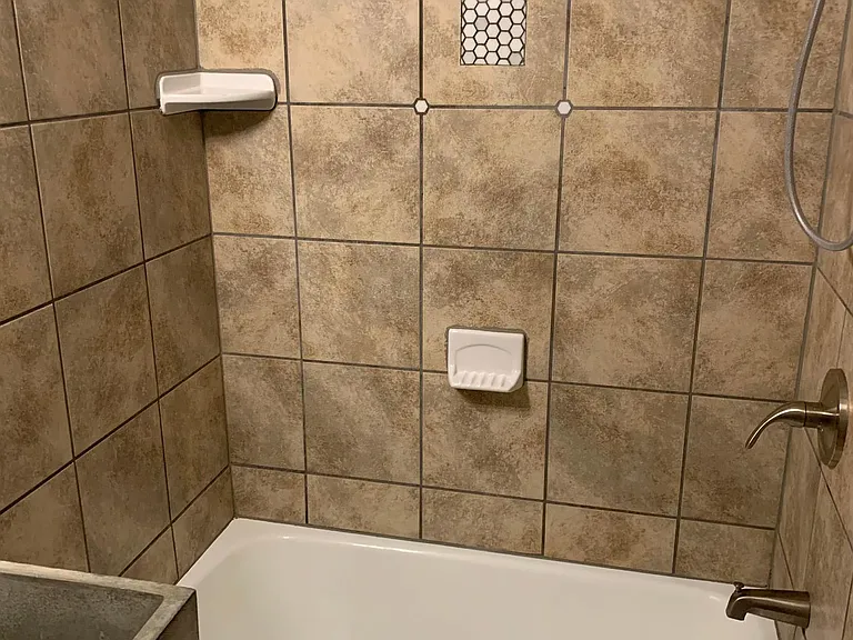 302 S Negley Ave #9 — Photo 14