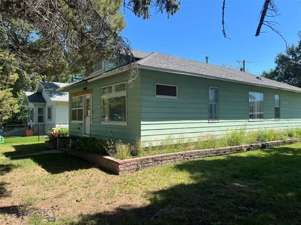 302 N Bridge St, Twin Bridges, MT 59754