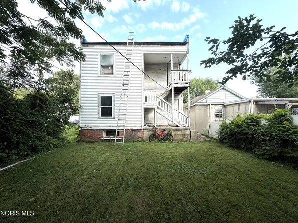1916 Chase St, Toledo, OH 43611