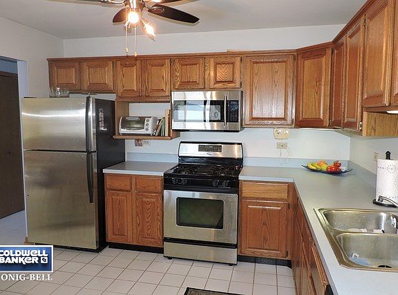 2nd image of 217 Manor Dr #217