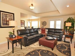 950 Whippoorwill Ct NW, Salem, OR 97304