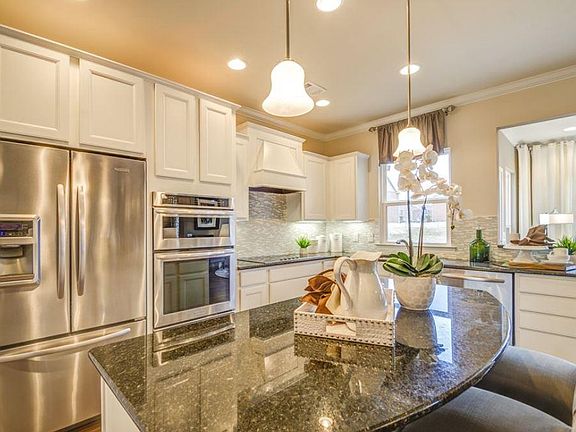 3rd image of 1633 Lantana Dr #115-lot 115