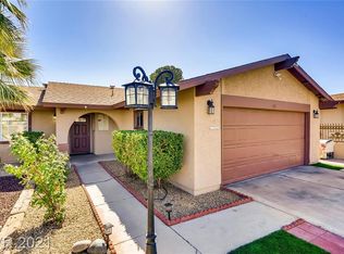 4181 Royalhill Ave, Las Vegas, NV 89121