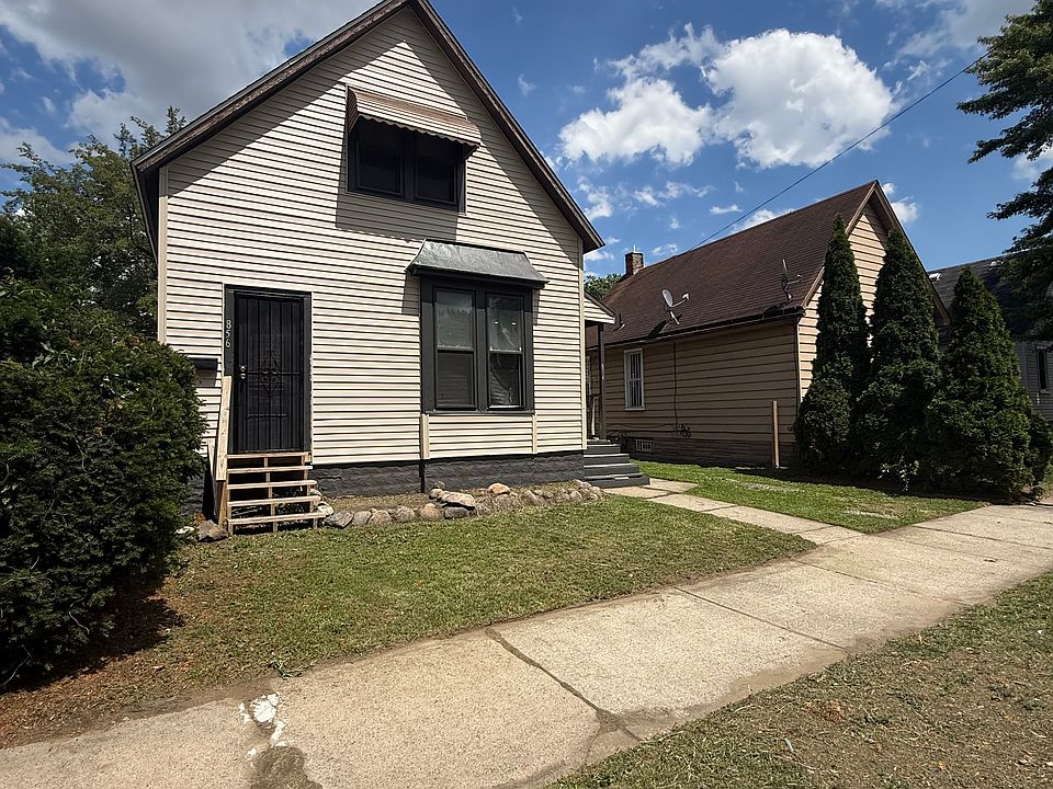 1st image of 856 N Solvay St