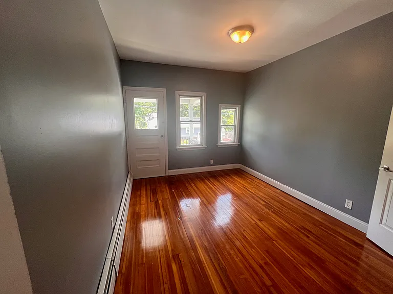 124 Westwood Ave #2 — Photo 5