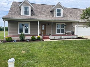 12181 State Route 38 NE, Bloomingburg, OH 43106