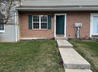 2805 Knoll Way, Sinking Spring, PA 19608