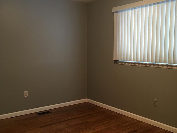 Bedroom #1