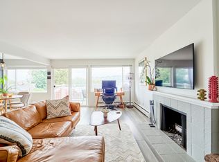 2012 Waverly Pl N APT 3, Seattle, WA 98109