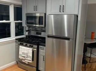 140 S 10th Ave APT 3, Mount Vernon, NY 10550