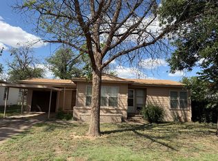 3203 42nd St, Snyder, TX 79549