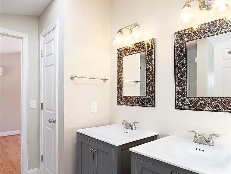 236 Lincoln Ave — Photo 19