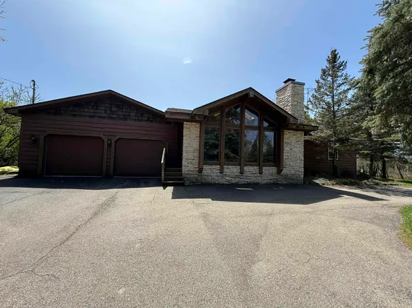 5235 Lahring Rd, Linden, MI 48451