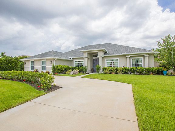 4th image of 3943 Cree Dr