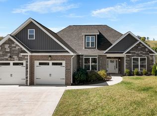 2579 Shoreline Vis, Morristown, TN 37814