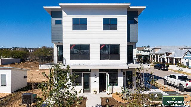 1st image of 657 Stadtbach St #0
