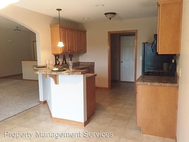 1st image of 22271 Sommerset Place Blvd