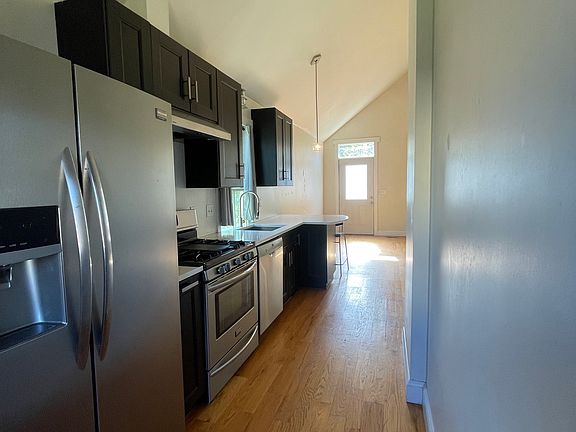 5th image of 2857 Stout St