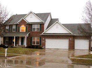 1209 Broad Creek Rd, Bloomington, IL 61704