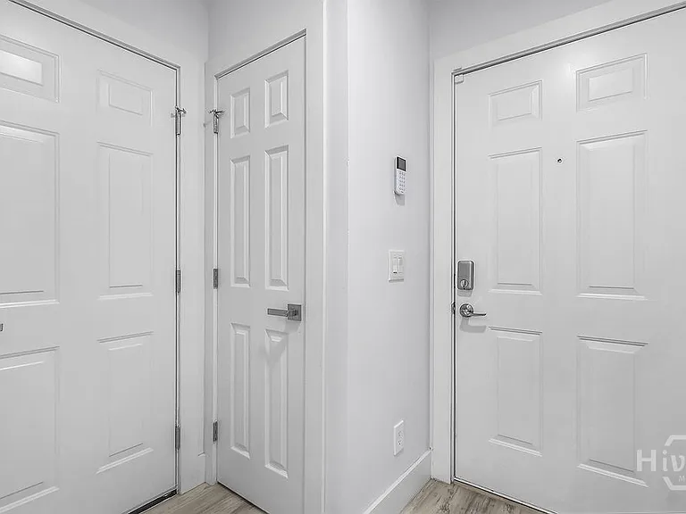 11903 Apache Ave #3 — Photo 5