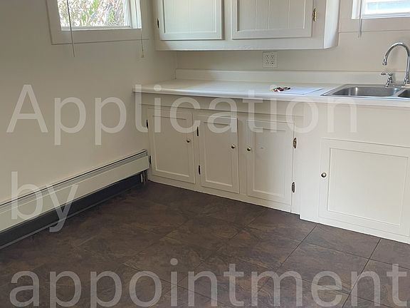 5th image of 1310 Sherwood St