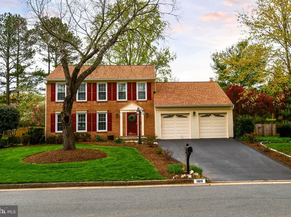 11819 Brockman Ln, Great Falls, VA 22066