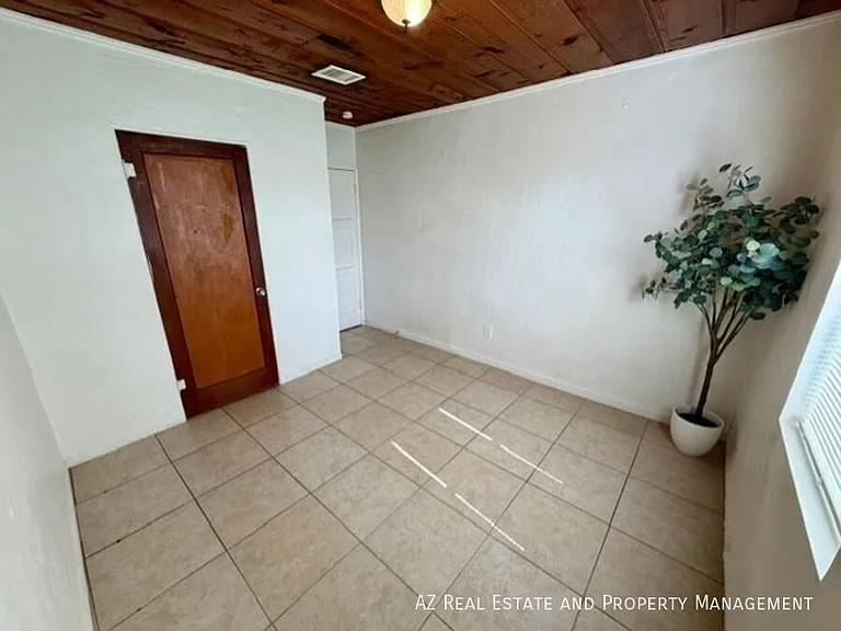 925 E Turney Ave #3 — Photo 13