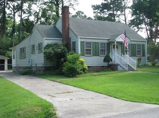 104 Country Club Dr, Plymouth, NC 27962