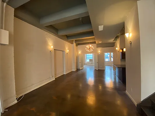Rented by Aventana | media 4