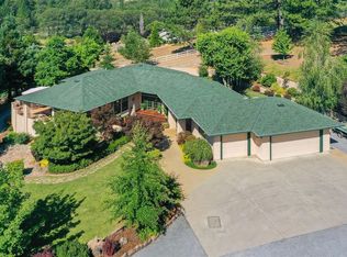 13500 Swaps Ct, Grass Valley, CA 95949