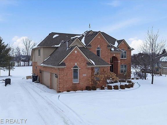 5th image of 4157 Springbrook Dr