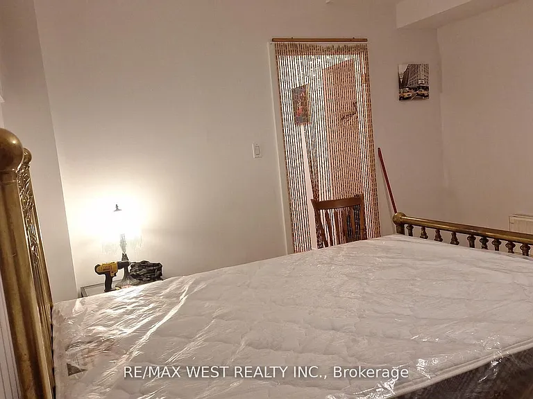 45 Beaty Ave #BASEMENT — Photo 7