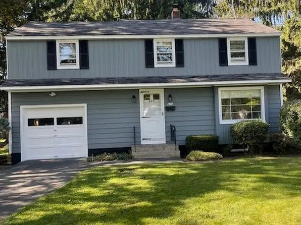 600 7th St, Liverpool, NY 13088