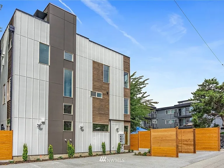 5618 California Ave SW #B — Photo 21