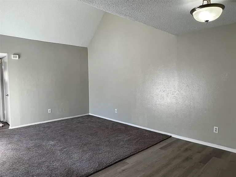 4612 Country Creek Dr #1166 — Photo 4