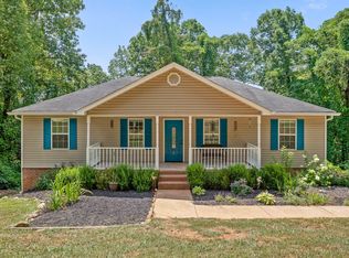 71 Georgia Ter, Rossville, GA 30741