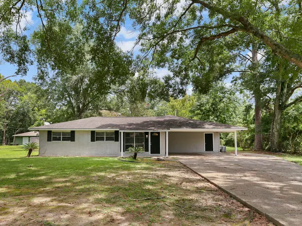 9644 Meadowdale Dr, Baton Rouge, LA 70811