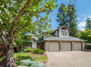 10355 SW Kellogg Dr, Tualatin, OR 97062