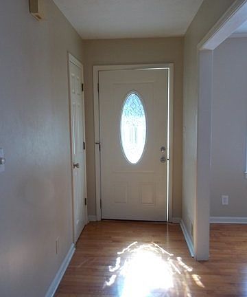 2nd image of 3692 S Marlborough Dr