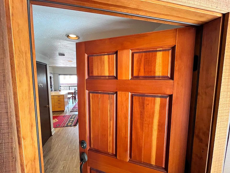 1st image of 50 Creekside Dr #44